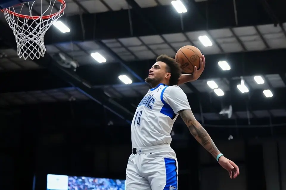 到了斯劳森, Exhib