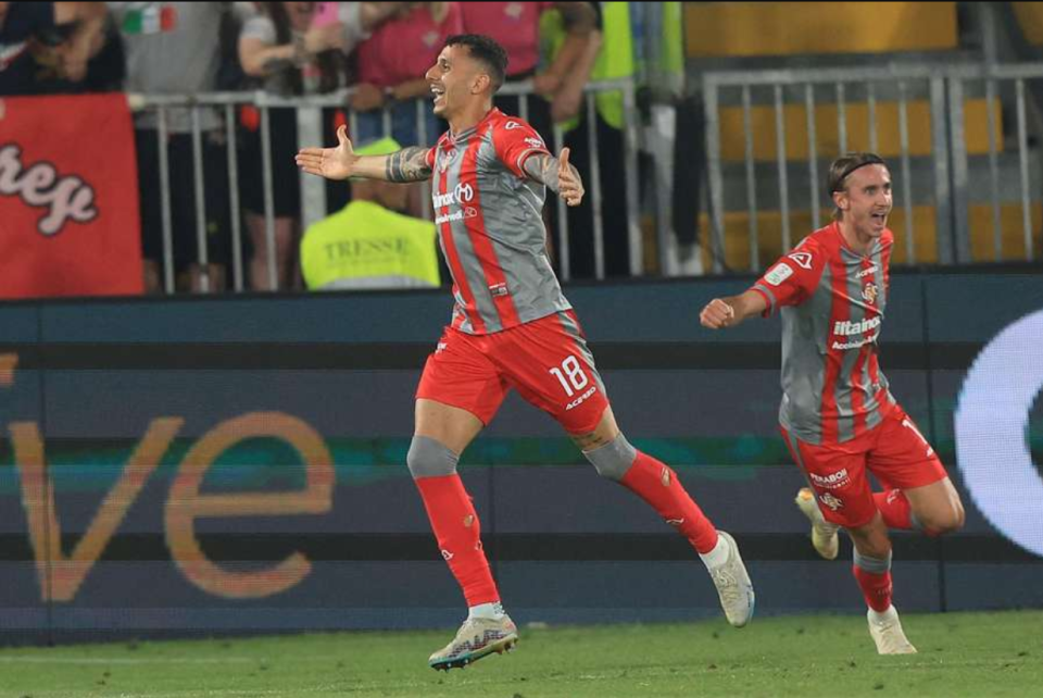 DosAA, 轮只打进了 DosAA, 轮只打进了